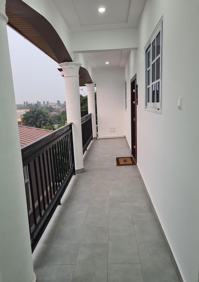 Douglas Luxury Apartments At Douglas Court, Adenta, Accra Ngoại thất bức ảnh