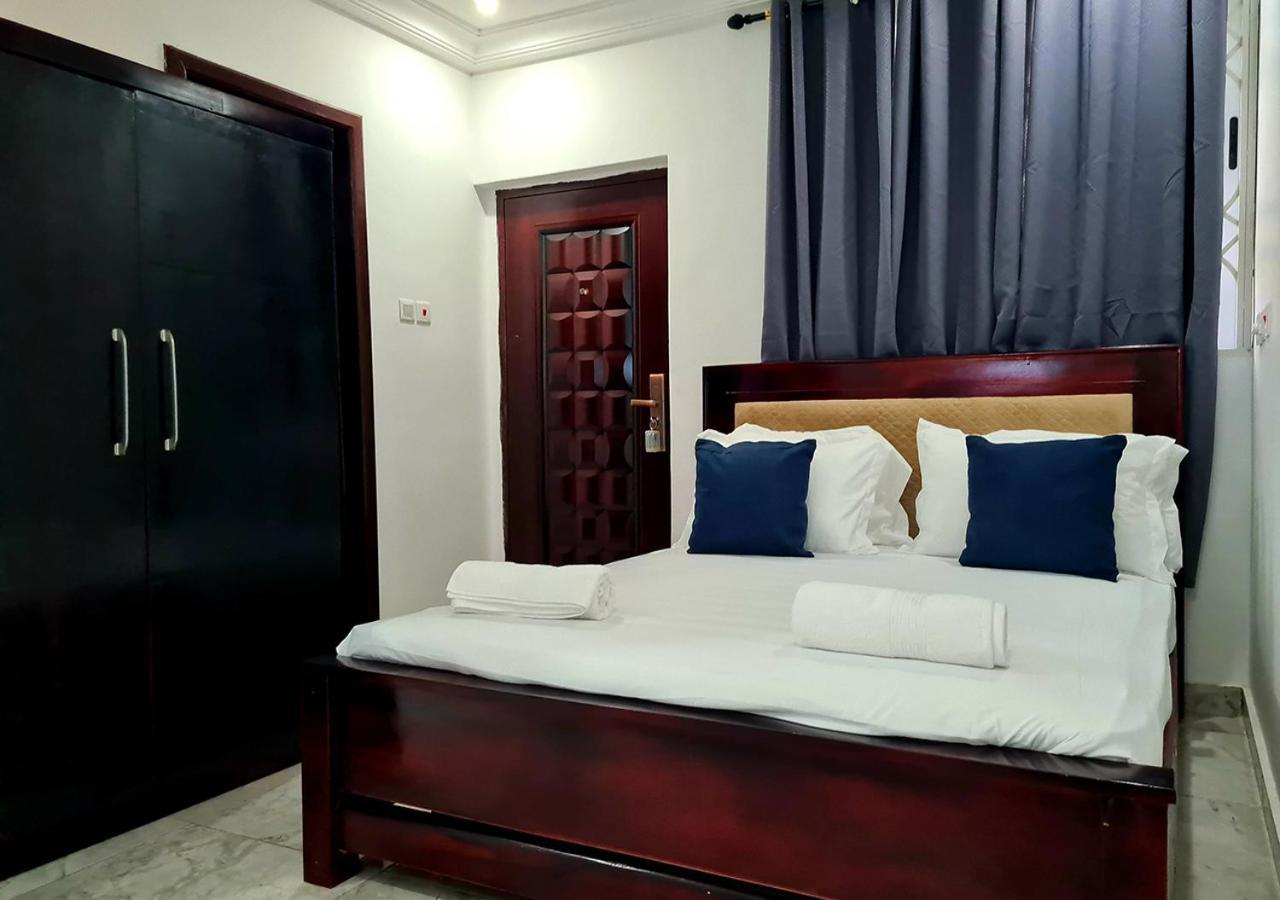 Douglas Luxury Apartments At Douglas Court, Adenta, Accra Ngoại thất bức ảnh