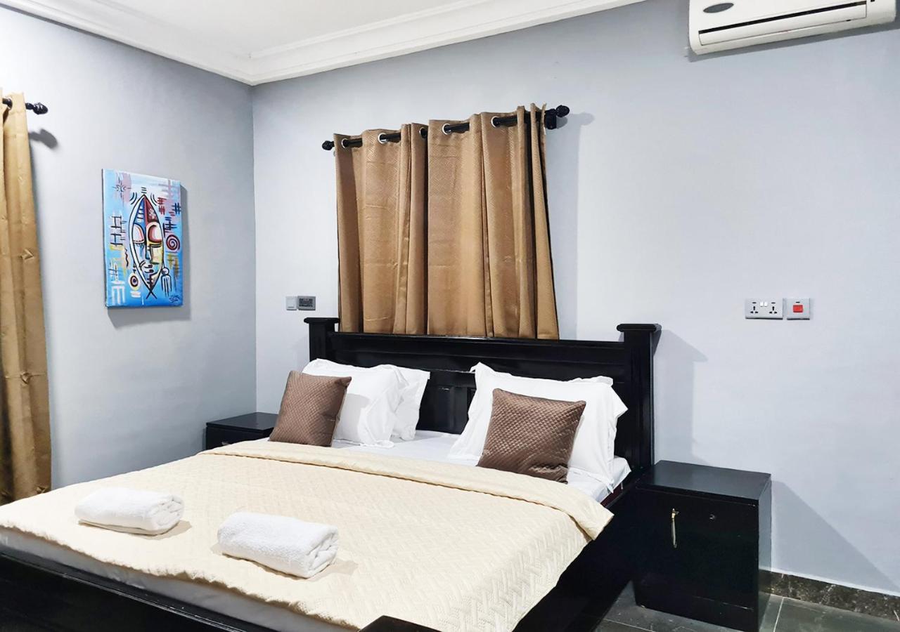 Douglas Luxury Apartments At Douglas Court, Adenta, Accra Ngoại thất bức ảnh